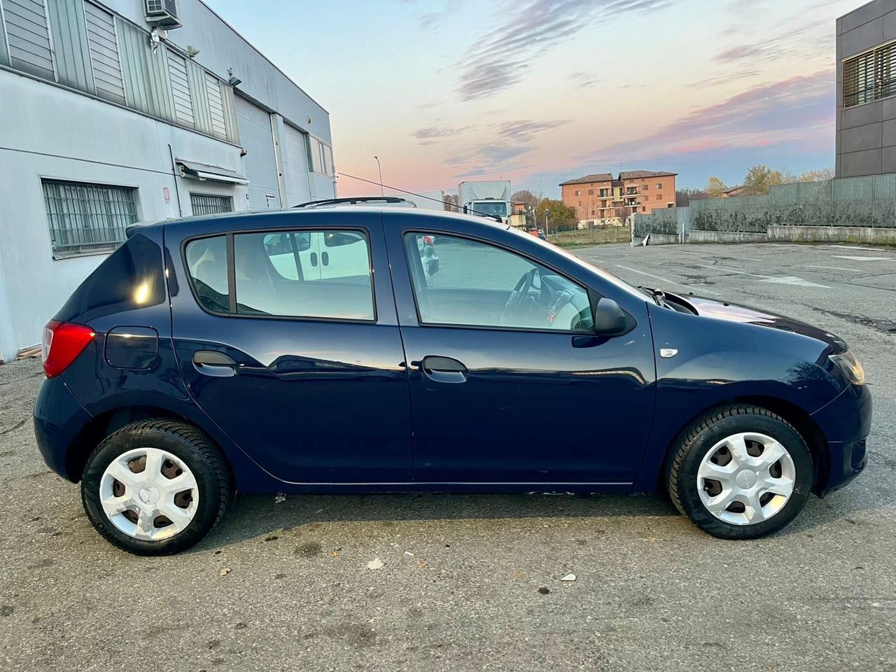 Dacia Sandero 1.2GPL(scadenza 2035) 2014 105.000km perfetta