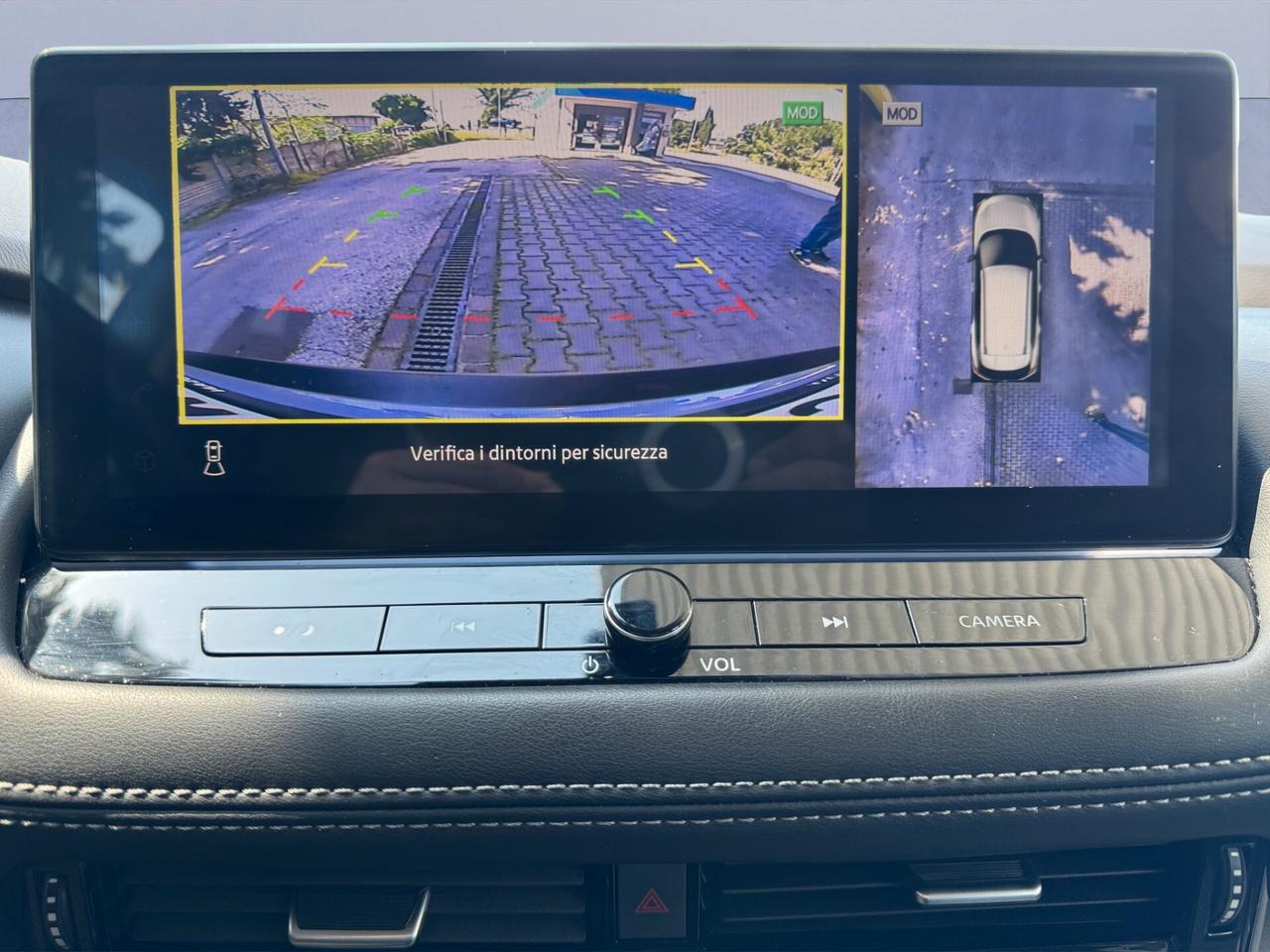 Nissan X-Trail e-Power e-4orce 4WD 7 posti N-Connecta 2 ANNI DI GARANZIA NISSAN - TAGLIANDO GRATIS