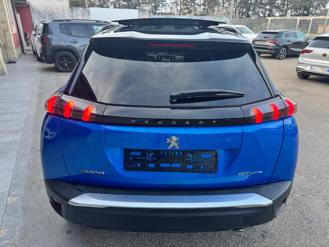 Peugeot 2008 BlueHDi 100 GT Line Tetto Retrocamera Catelletto nuovo