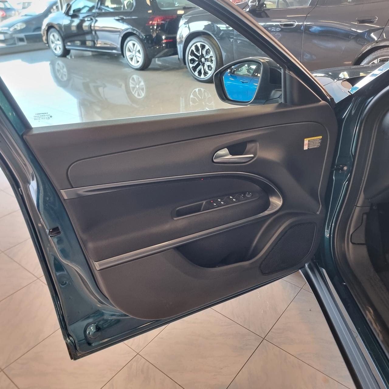 FIAT 600 STYLE COMFORT 1.2 Hybrid 145cv DCT Euro 6E