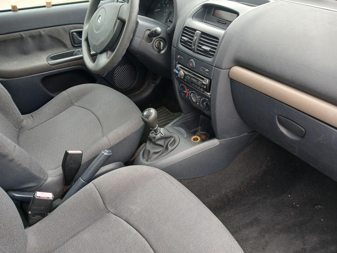 Renault Clio 1.2
