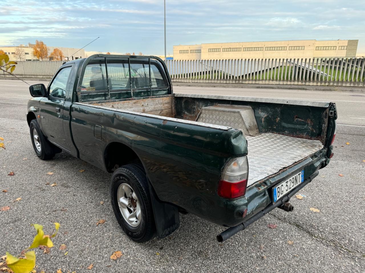 Mitsubishi L200 2.5 TDI 4WD Single Cab Pick-up