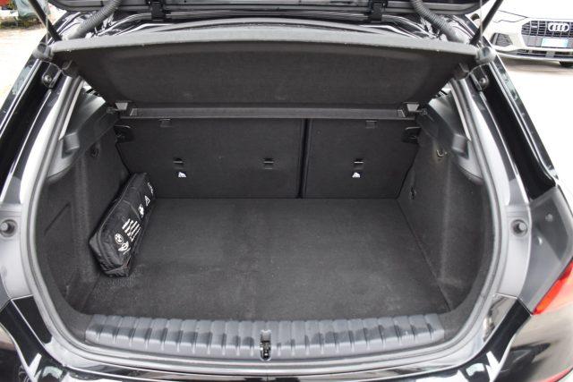 BMW 116 d 5p. Business Advantage