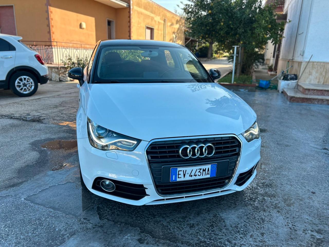 Audi A1 1.6 TDI 90 CV S tronic Neopatentati