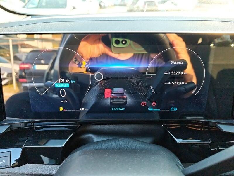 Renault Austral Austral 1.2 E-Tech full hybrid Iconic Esprit Alpine 200cv auto