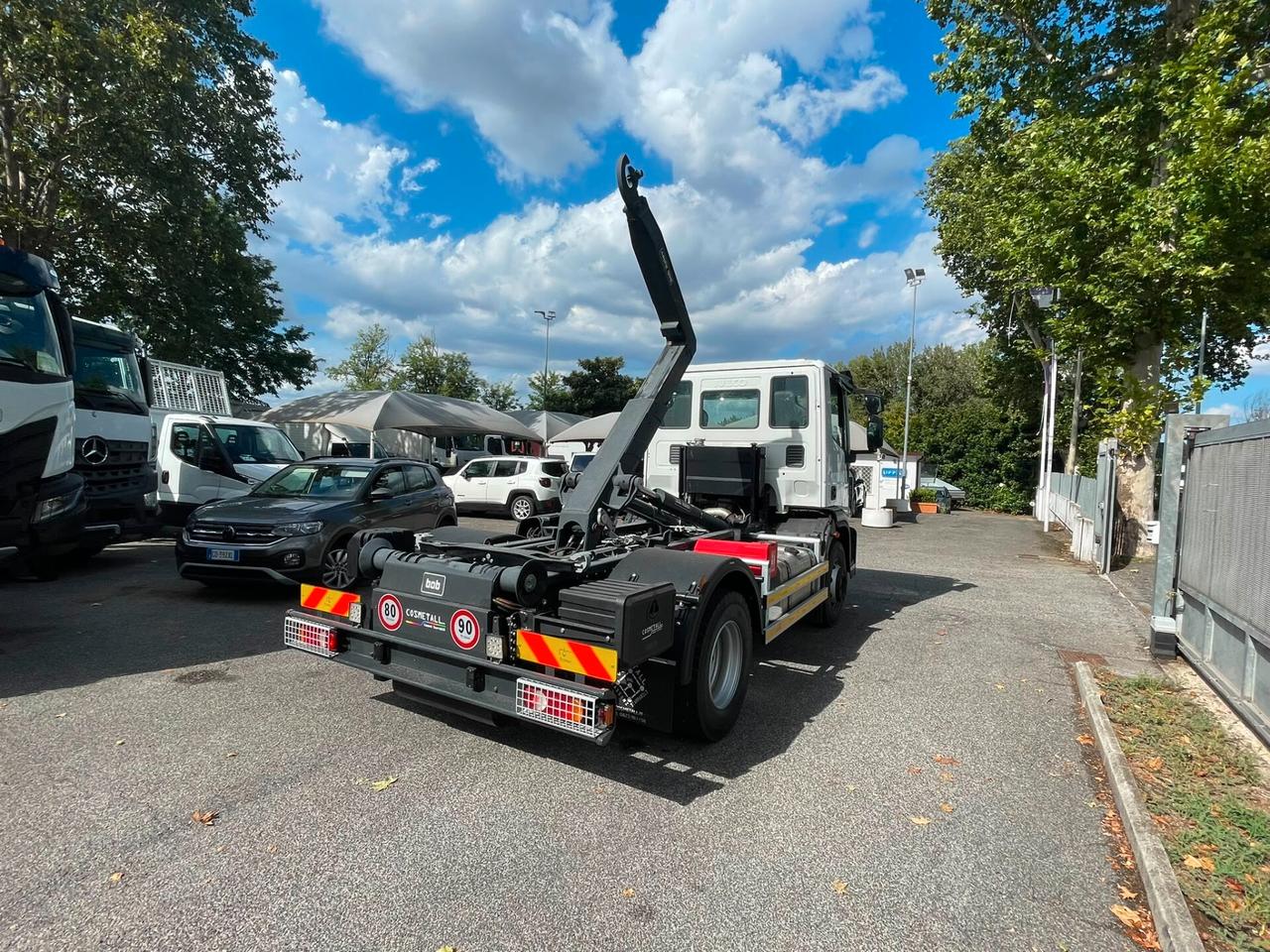Iveco eurocargo 150E250 scarrabile 12 ton