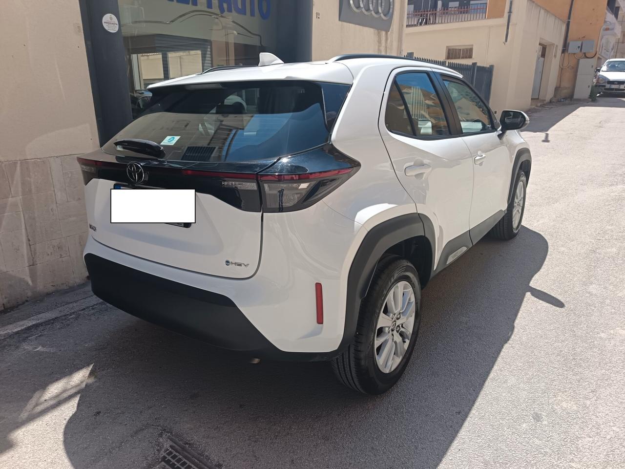 Toyota Yaris Cross 1.5 Full Hybrid 5p. km 32000