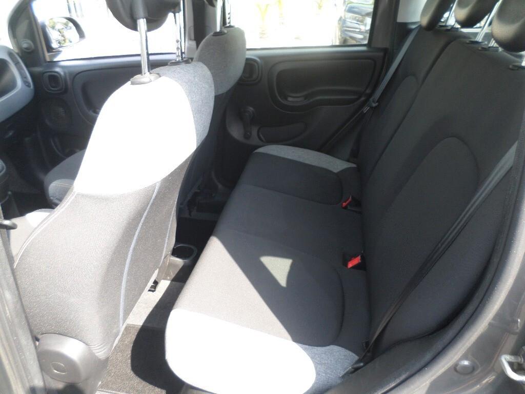 Fiat Panda 1.0 FireFly S&S Hybrid City Cross