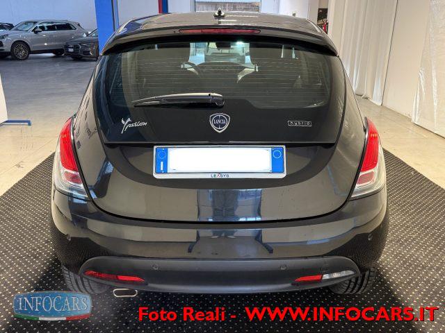 LANCIA Ypsilon 1.0 FireFly 70 CV Hybrid Gold - PROMO