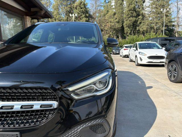 MERCEDES-BENZ GLA 220 d Automatic Sport