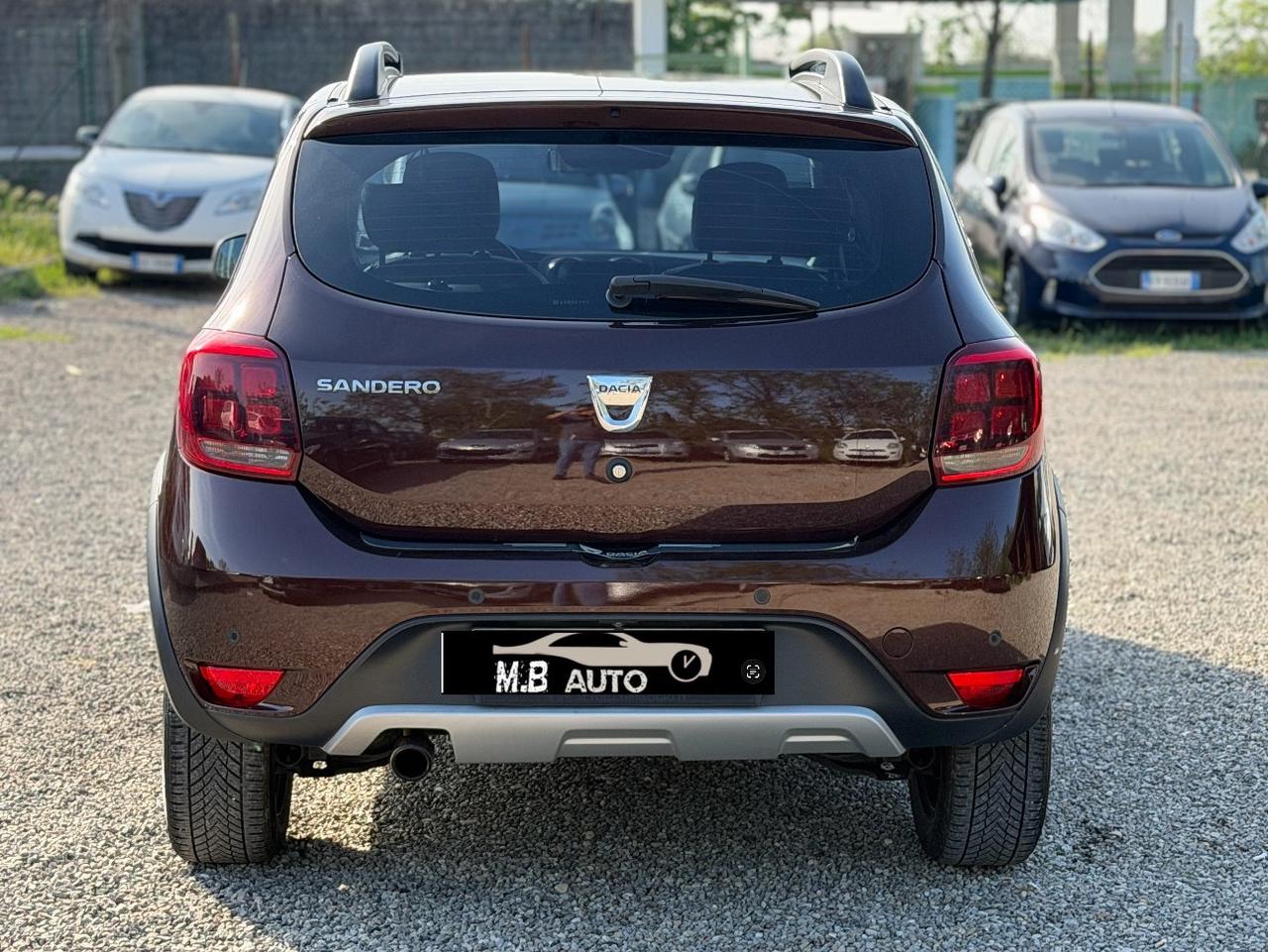 DACIA SANDERO STEPWAY GPL (140.000KM)
