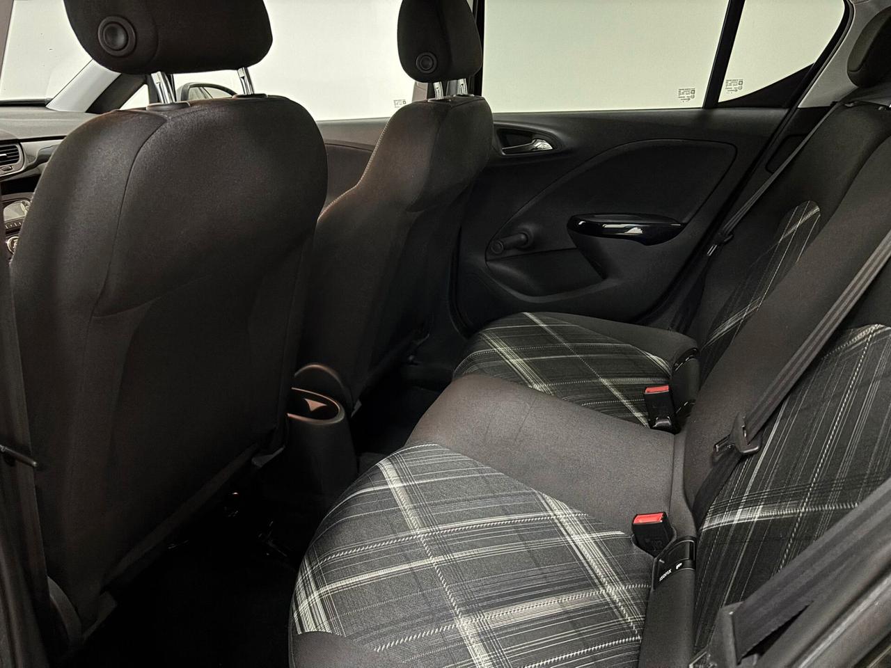 Opel Corsa 1.4 90CV Start&Stop aut. 5 porte 10.500 KM!!