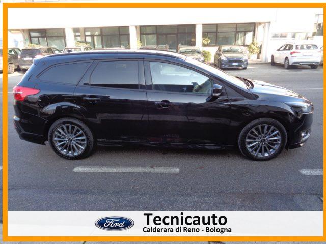 FORD Focus 1.5 TDCi 120 CV SW ST Line *OK NEOPATENTATO*