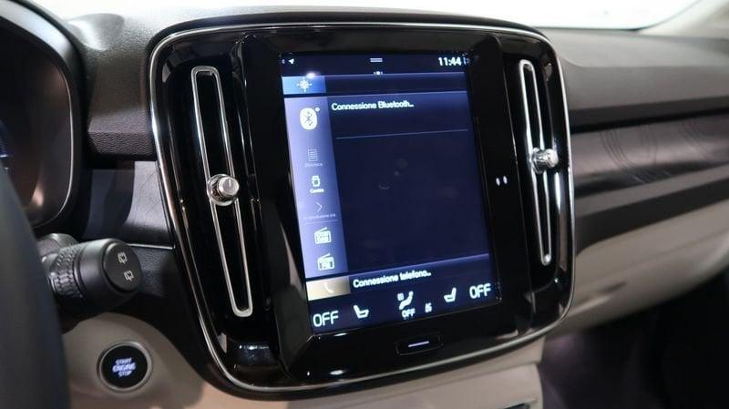 Volvo XC40 Recharge T5 Plug-in Hybrid Recharge Plus Bright