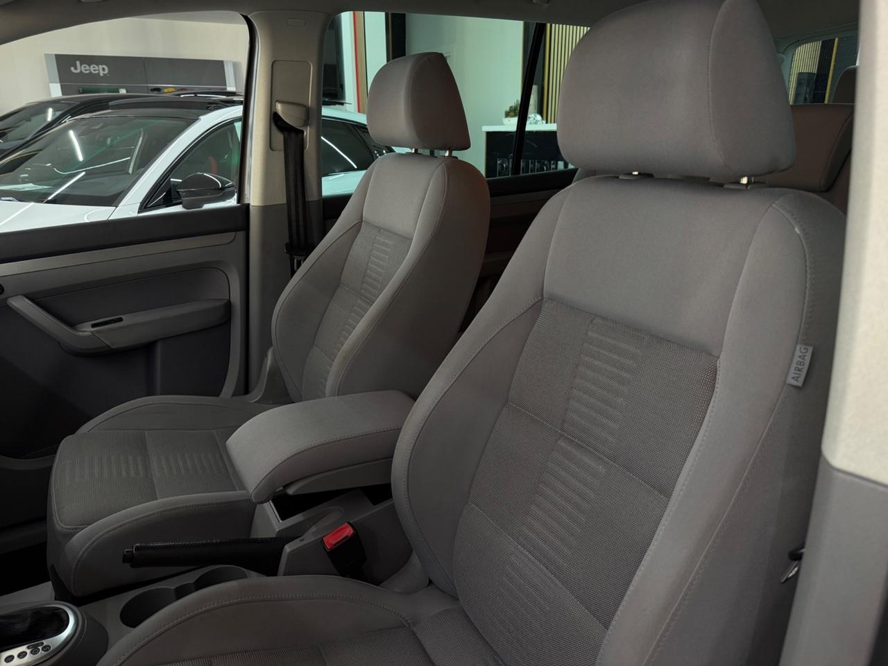 Volkswagen Touran 2.0 F DSG Highline