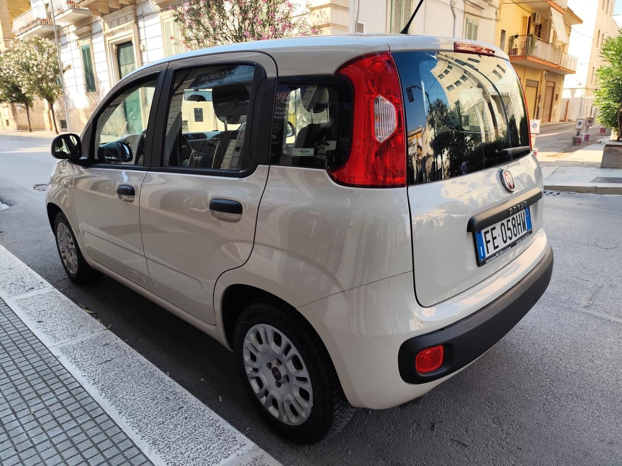 Fiat Panda 1.2 BENZINA 69CV 5 POSTI