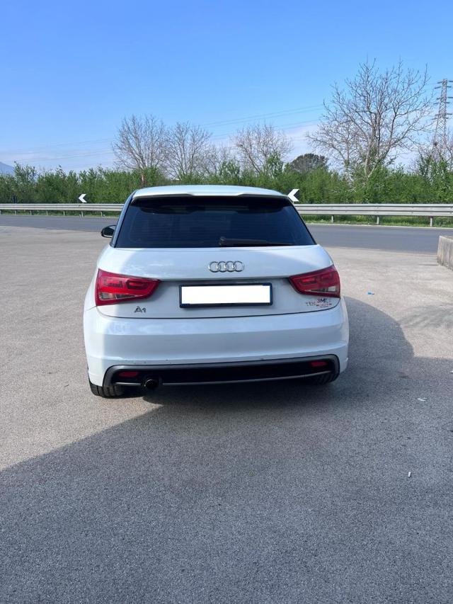 AUDI A1 1.6 TDI S line edition