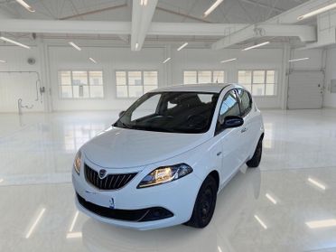 LANCIA YPSILON 1.0 FIREFLY 70 CV SES HYBRID SILVER 5 PORTE BERLINA