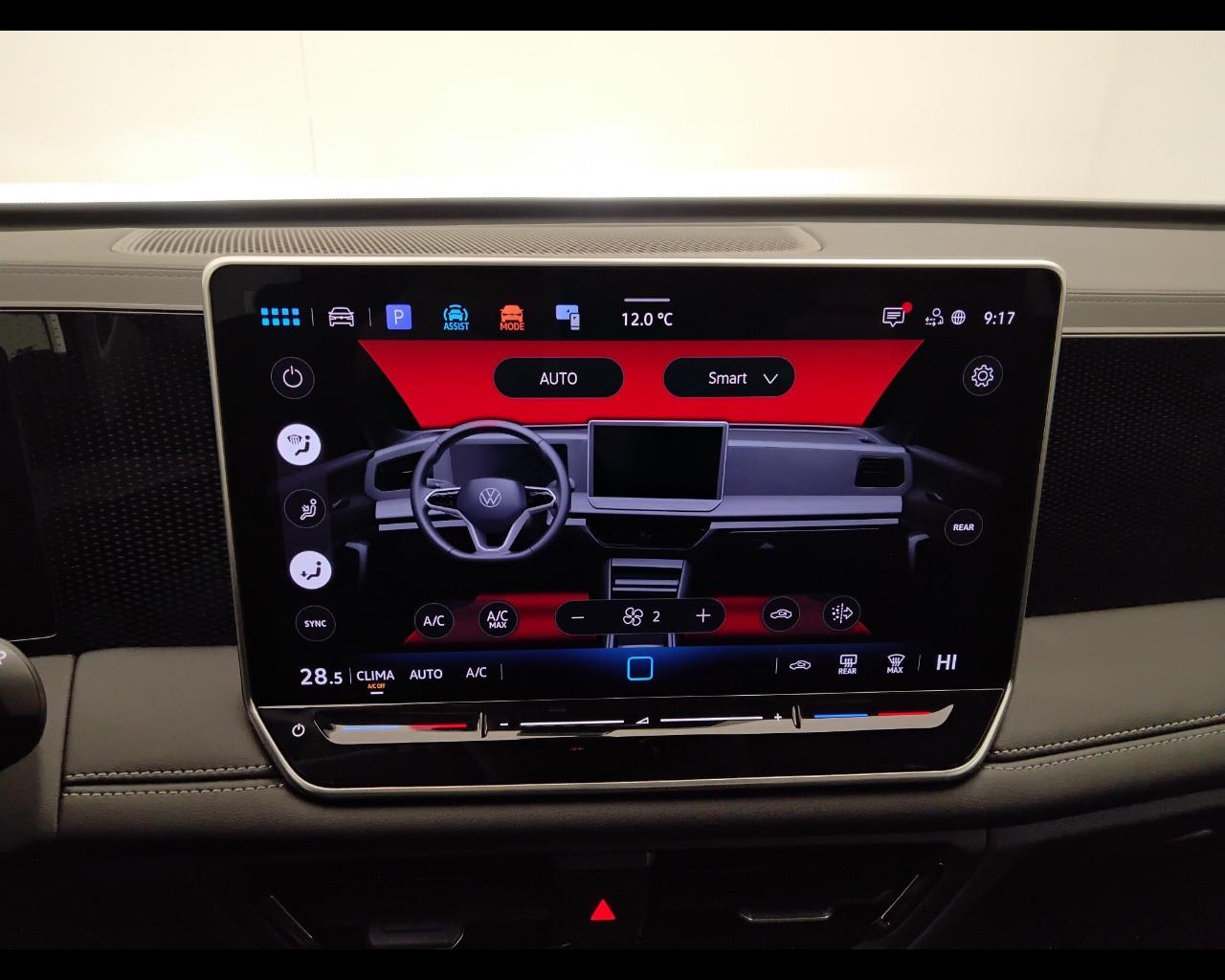 VOLKSWAGEN Tiguan III 2024 - Tiguan 2.0 tdi Life 150cv dsg