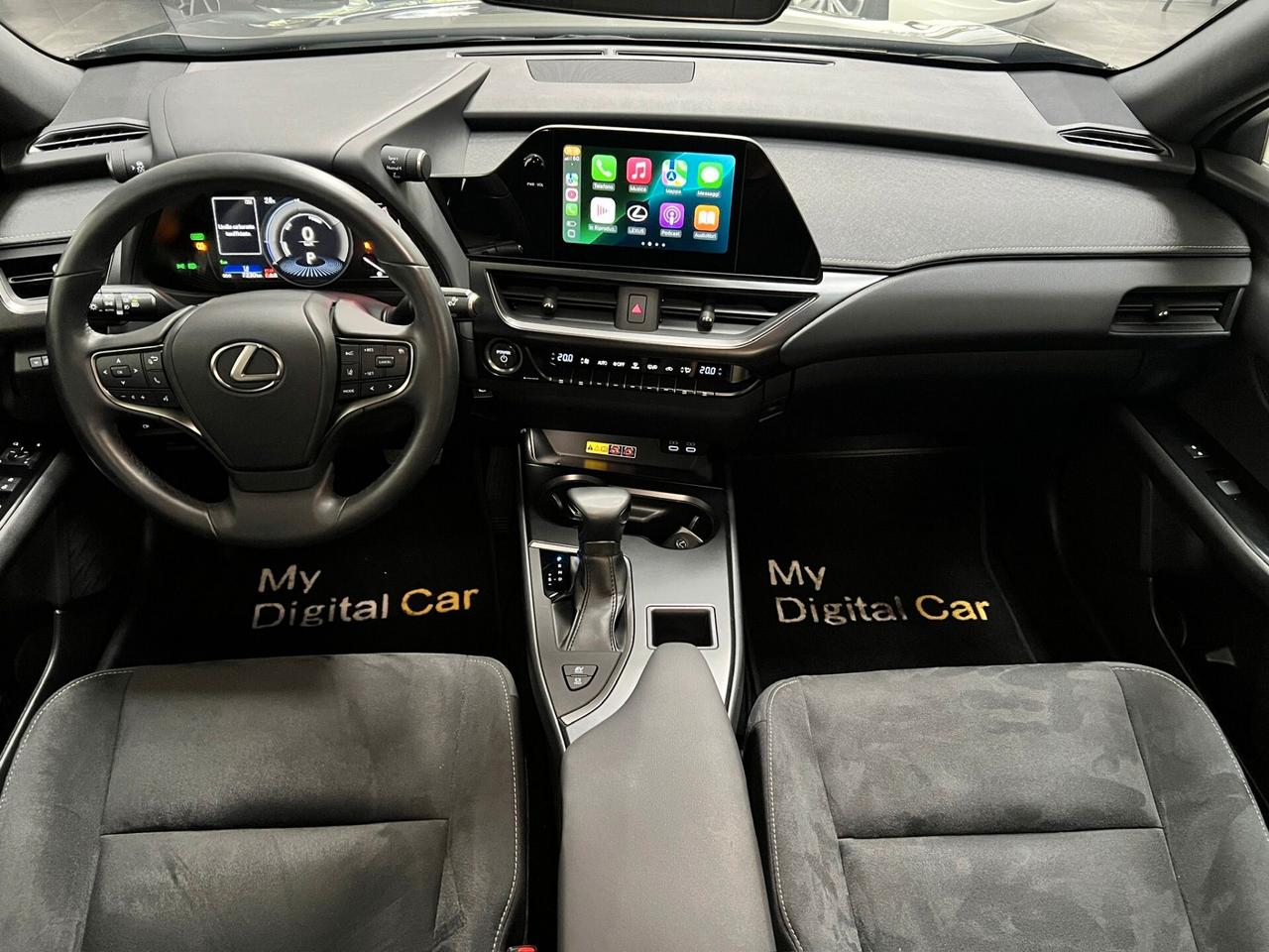 Lexus UX Hybrid Urban