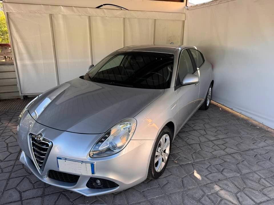 Alfa Romeo Giulietta 1.6 JTDm-2 105 CV Distinctive
