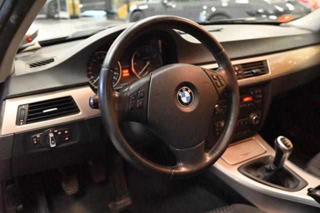 BMW 318 d 2.0 TOURING ATTIVA 143CV RESTAILING AFFARE UNICO