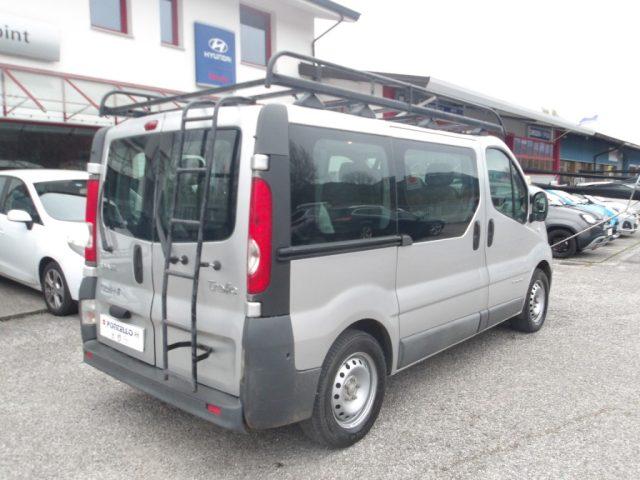 RENAULT Trafic 2.0dCi 115 9 POSTI - PASSO CORTO X COMMERCIANTI