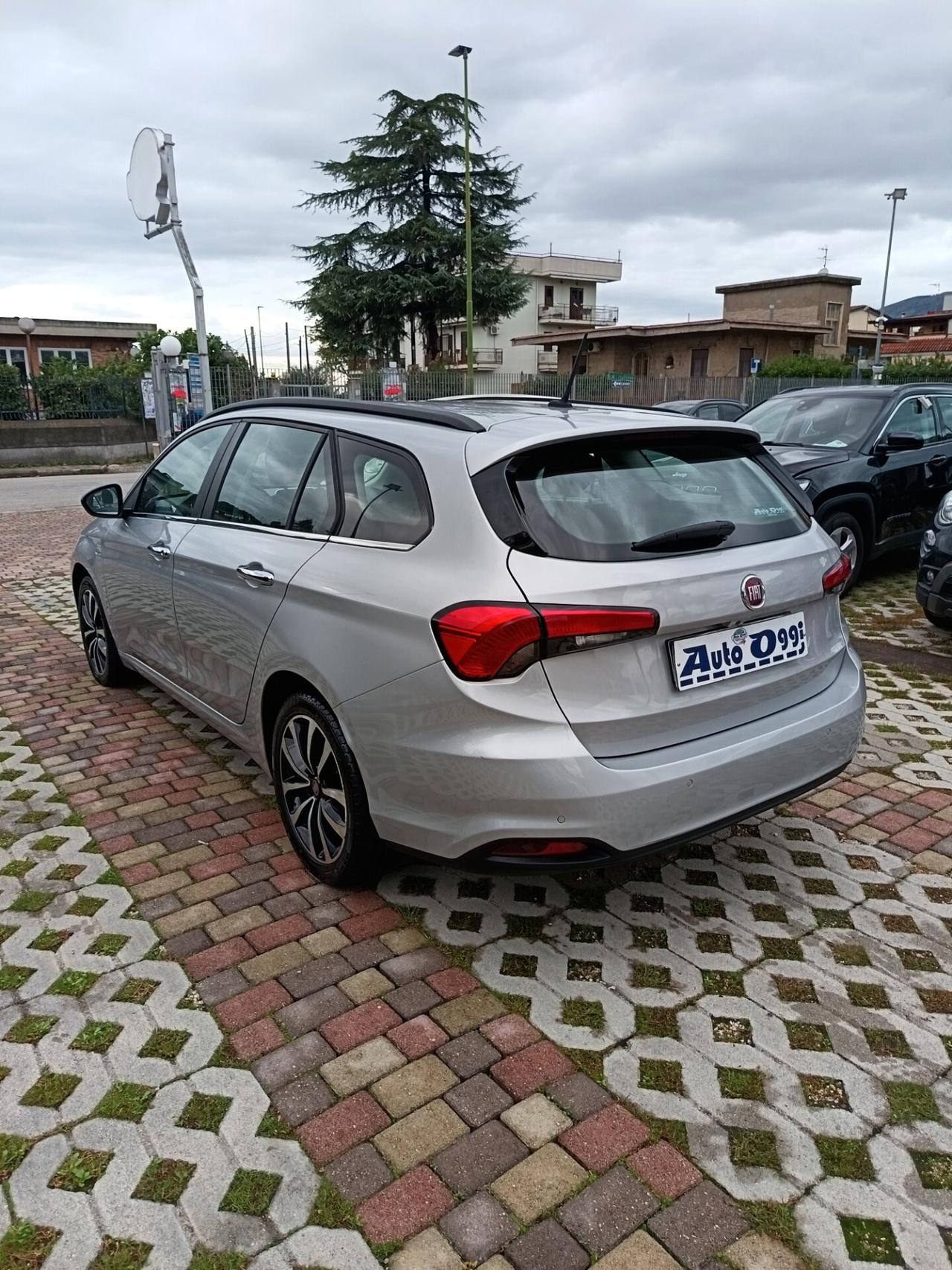 Fiat Tipo 1.6 Mjt S&S DCT SW Lounge