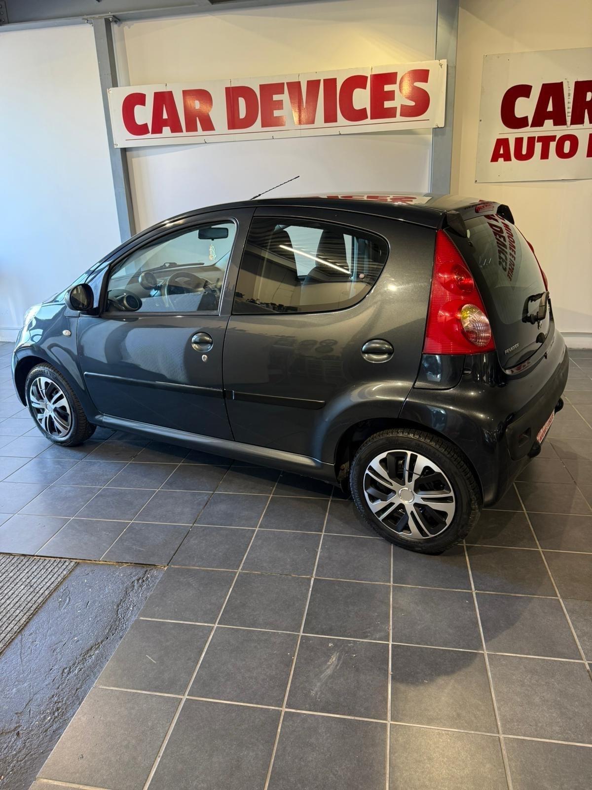 Peugeot 107 1.0 -NEOPATENTATI-UNICO PROPRIETARIO