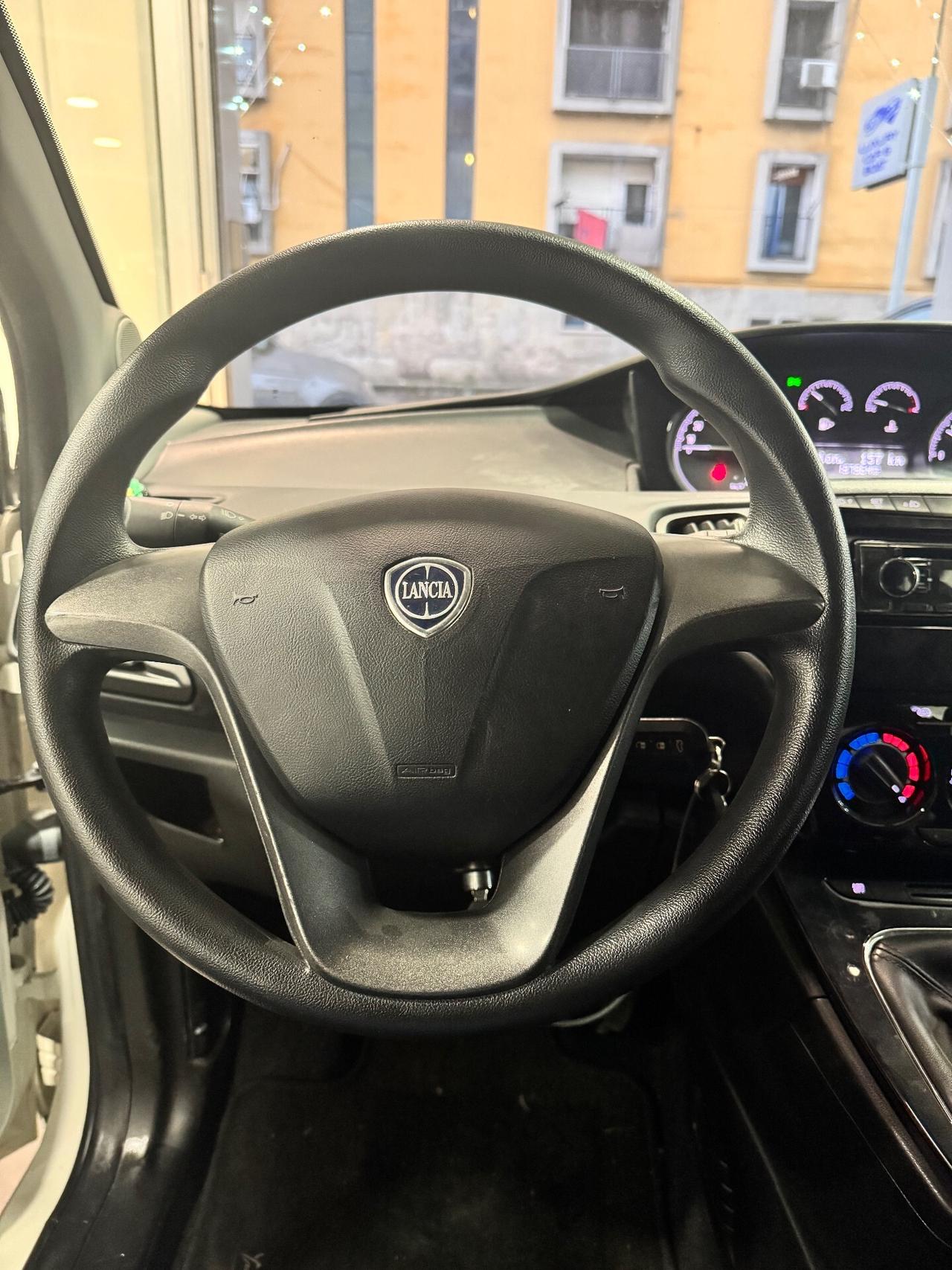 Lancia Ypsilon 1.3 MJT 16V 95 CV 5 porte S&S Platinum