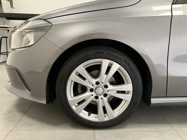 MERCEDES-BENZ A 160 d Business