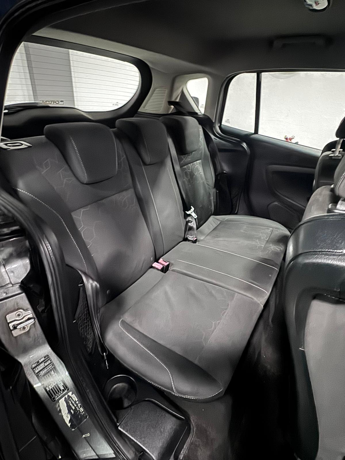 Ford B-Max 1.4 90 CV GPL Business Titanium