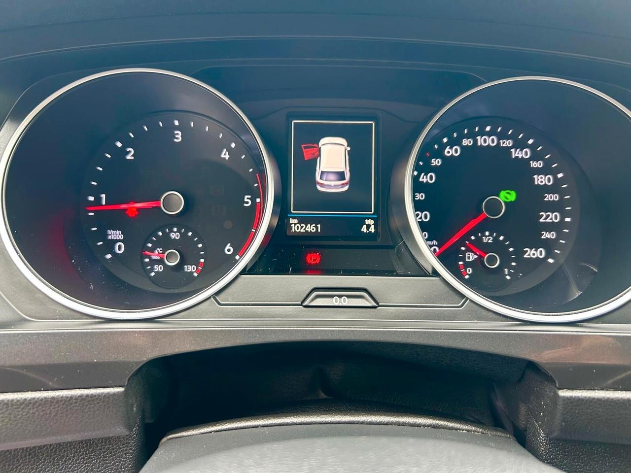 Volkswagen Tiguan 2.0 TDI SCR DSG R-LINE