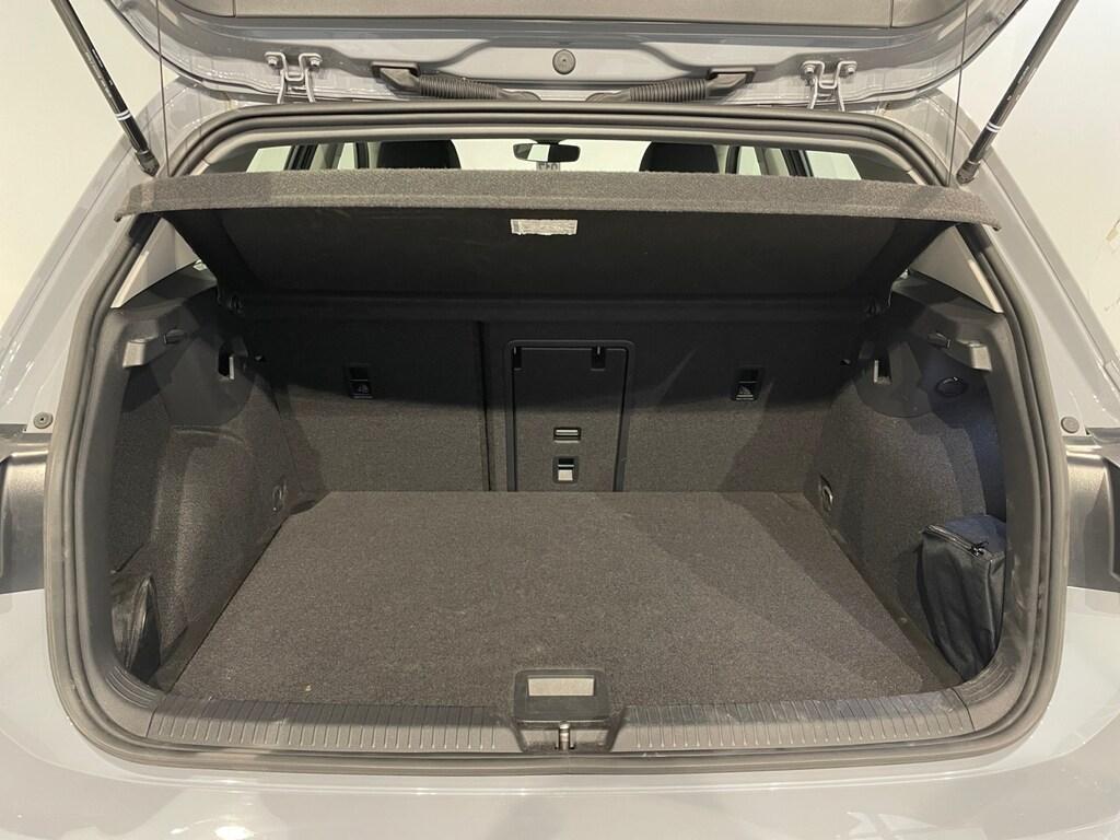 Volkswagen Golf 1.0 eTsi 110CV DSG Life (MHEV)