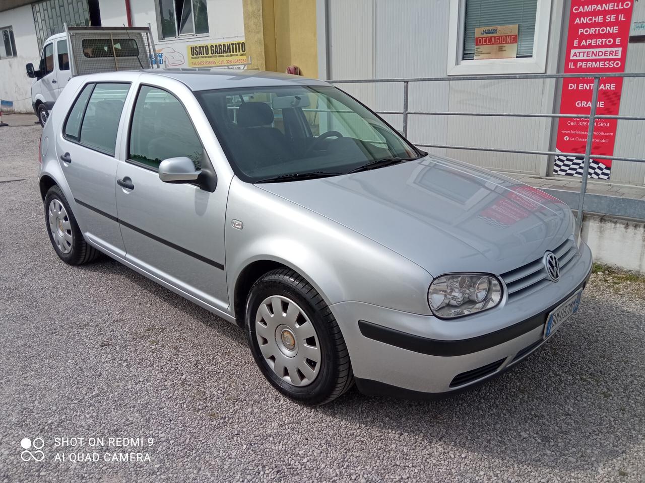 Volkswagen Golf 1.6 cat 5 porte 102cv