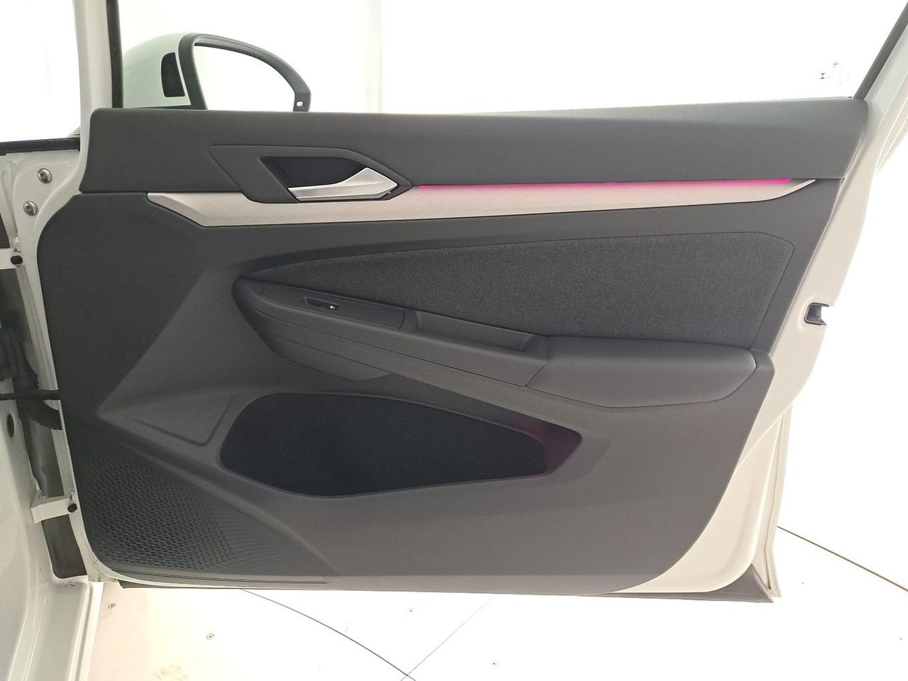 Volkswagen Golf 1.0 tsi evo life 110cv