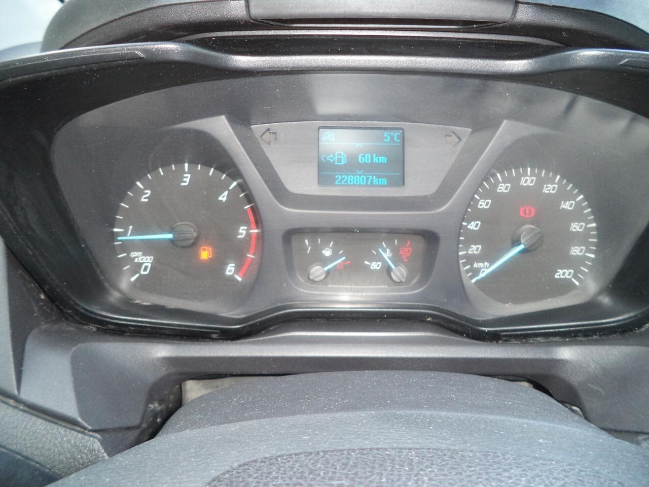 FORD TRANSIT CUSTOM 2.0 TDCI 10 Q.LI EURO 6B