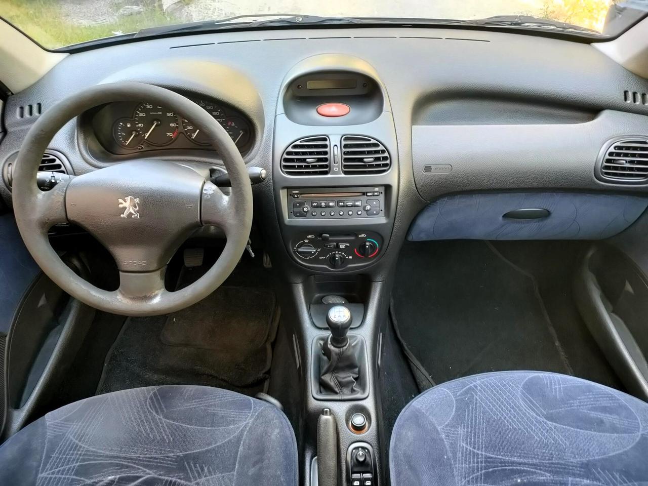 Peugeot 206 1.4 5p. XT