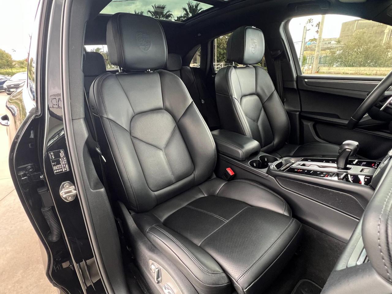 Porsche Macan TETTO/SPYDER21/360/CHRONO/IVA