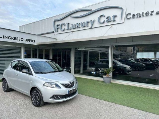 LANCIA Ypsilon 1.0 hybrid Gold 70cv PREZZO IN PROMO FINANZIAMENT