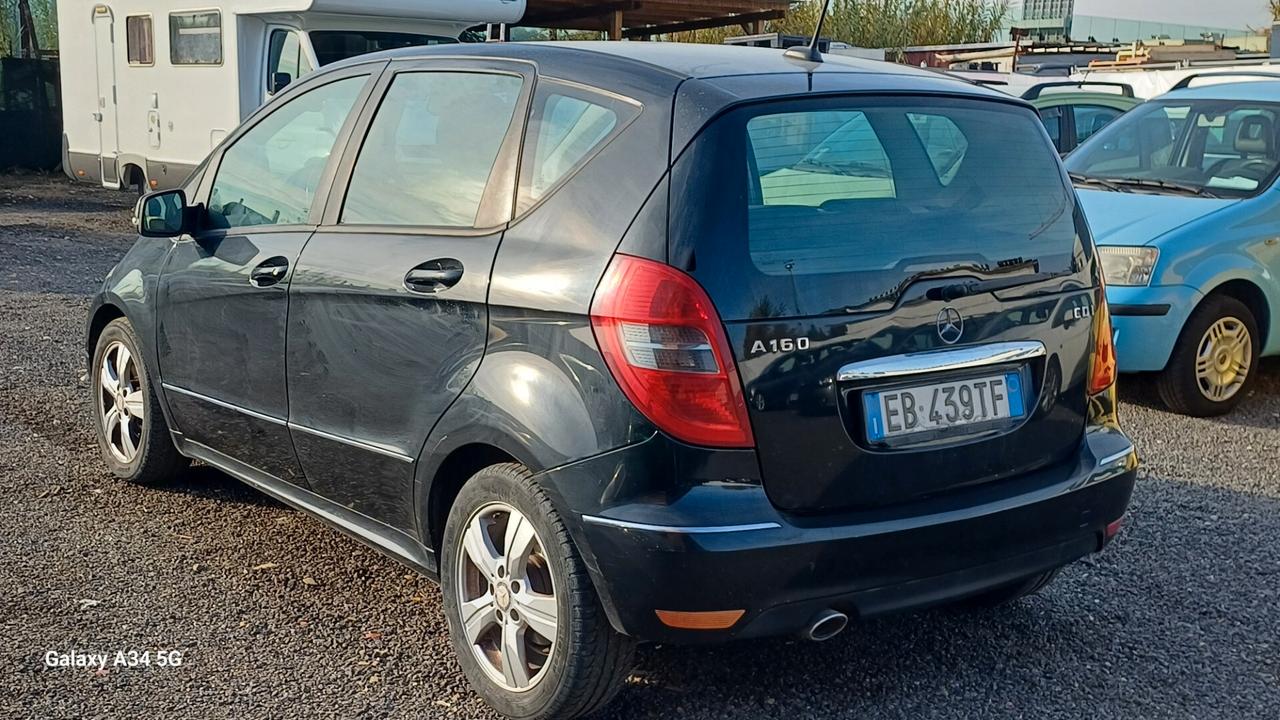 Mercedes-benz A 160 CDI BlueEFFICIENCY Avantgarde