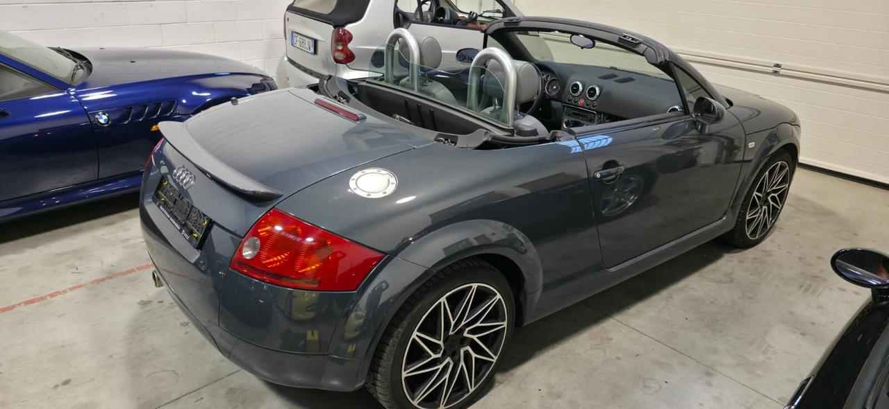 Audi TT Roadster 1.8 T 20V 150 CV cat