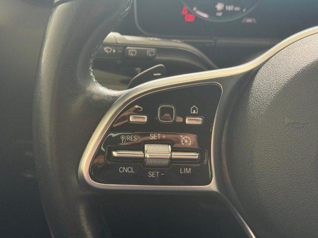 MERCEDES-BENZ B 200 d Progressive