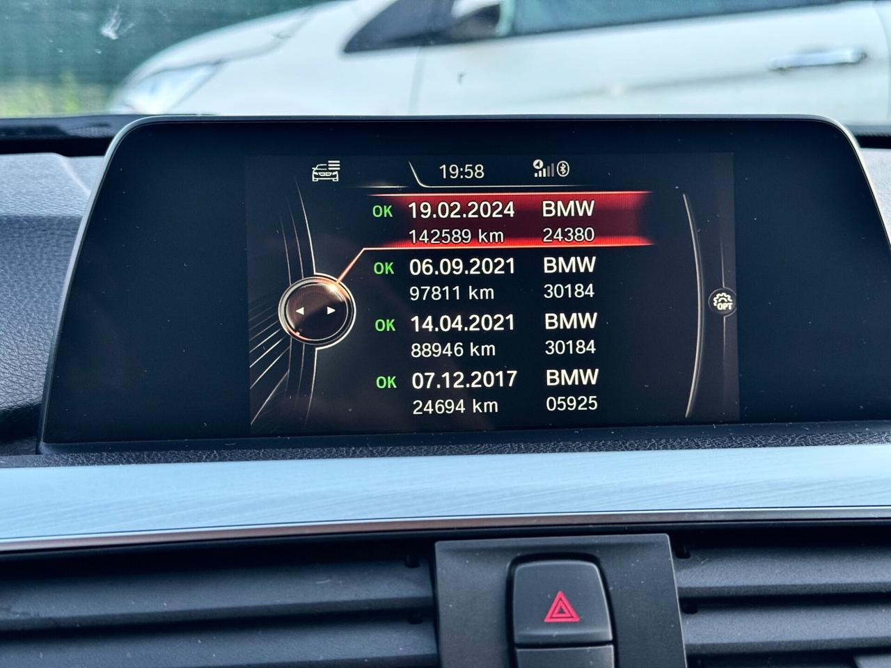Bmw 316 d Touring Msport 2.0 116cv E6 2016 Full
