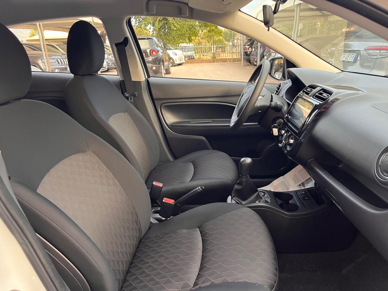 Mitsubishi Space Star 1.2 Benzina Invite