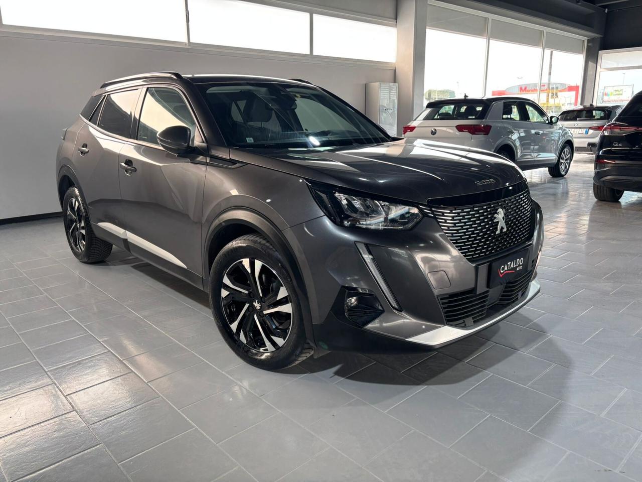 Peugeot 2008 PureTech 100 S&S Allure Pack