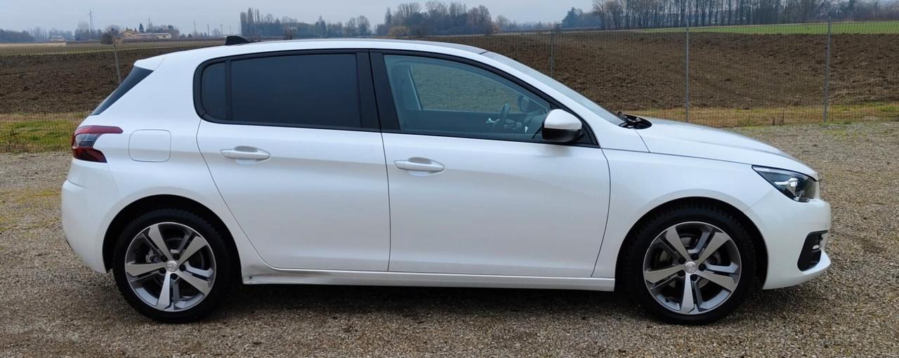 Peugeot 308 BlueHDi 120 S&S EAT6 GT Line