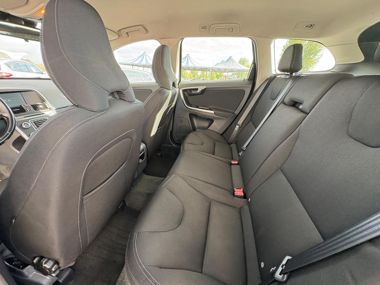 Volvo XC 60 2.0d 150cv AUTOM AWD Business