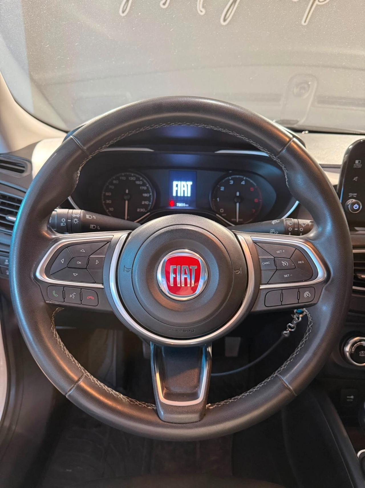 Fiat Tipo 1.6 Mjt S&S 5 porte Cross