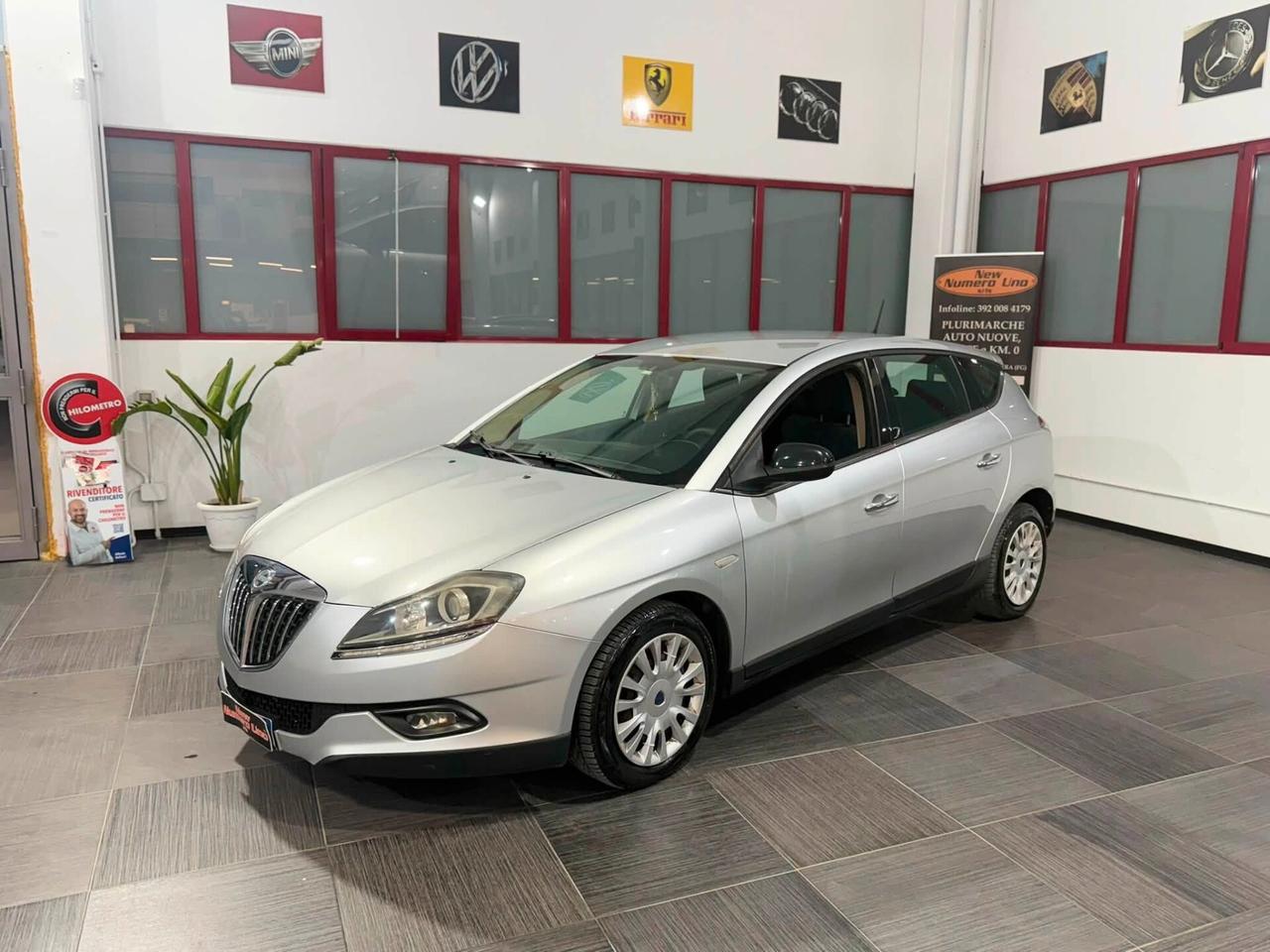 Lancia delta 1.6 Mjt 120cv Oro 2009